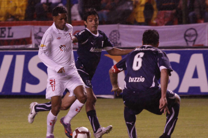 Ángel Cheme jugó con el nombre de Gonzalo Chila durante el año 2010 con Liga de Quito.