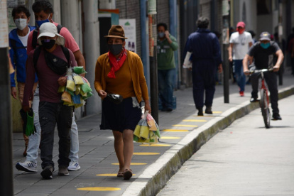 La movilidad en Quito se recupera pese al semáforo rojo