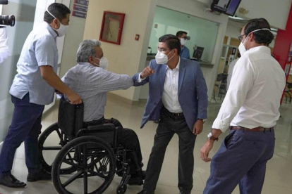 El presidente visita el primer cantón del Guayas en amarillo.