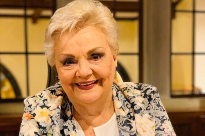 Diana Saporiti aparece en la última temporada de 3 familias (Ecuavisa).