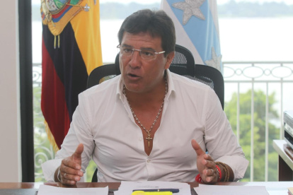 El prefecto del Guayas falleció este lunes en Guayaquil.