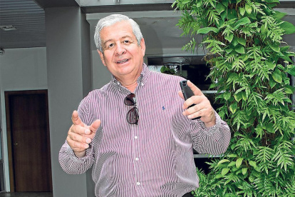 Roberto Rodríguez, presidente de Liga de Portoviejo, explica la forma en la que el club aspirar reforzarse en medio de la crisis.