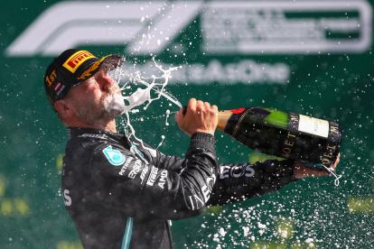Valtteri Bottas le dio a Mercedes su primer triunfo en la temporada 2020 de la fórmula 1.