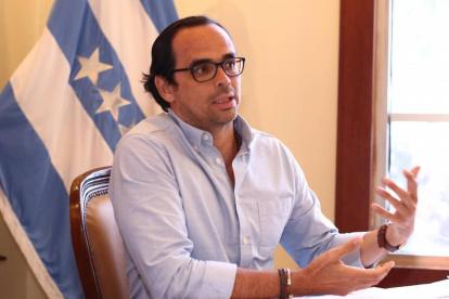 Pedro Pablo Duart renuncia a la Gobernación del Guayas.