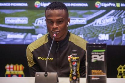 José Angulo, uno de los refuerzos más importantes de Barcelona para el segundo semestre.