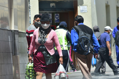 Quito, la ciudad con mayor número de casos confirmados en el país, cuenta 12.459 contagios.