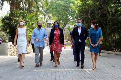 La alcaldesa no fue invitada al anuncio previo de las medidas para retornar a clases.