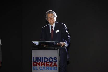 43 movimientos políticos locales apoyarán la candidatura de Guillermo Lasso.