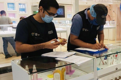 Control. Más de 100 locales de 24 ciudades fueron visitados.