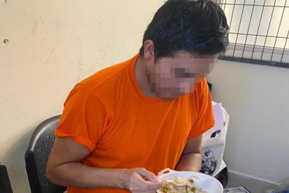 Daniel Salcedo dentro de la cárcel de El Inca, según publicó el SNAI en redes sociales.