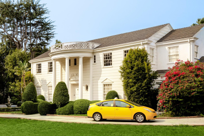 La fachada de la icónica mansión de la serie "El príncipe del rap".