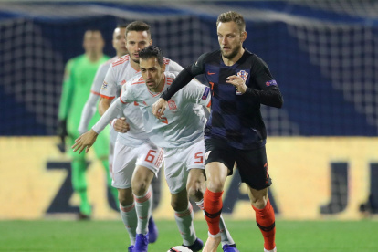 El centrocampista jugó con su selección 106 partidos y fue uno de los jugadores clave en el Mundial de 2018, cuando marcó los penaltis decisivos en las victorias ante Dinamarca y Rusia.