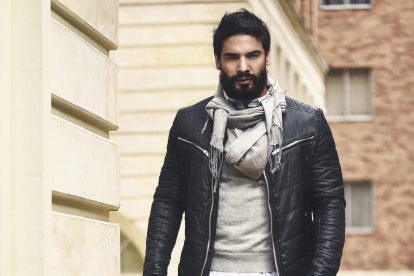 Juan Sebastián laboró en varios canales de la televisión nacional.