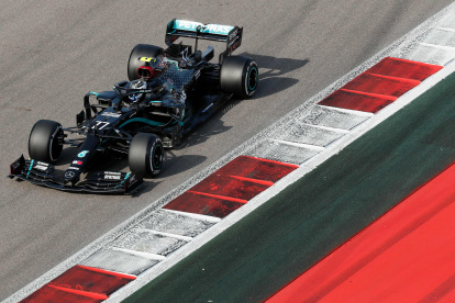 Valtteri Bottas obtuvo el mejor crono del día (1 minuto, 33 segundos, 519 milésimas).