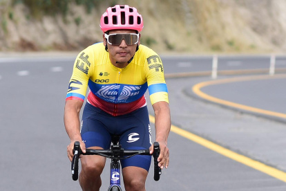 Jonathan Caicedo ganó la tercera etapa del Giro de Italia.