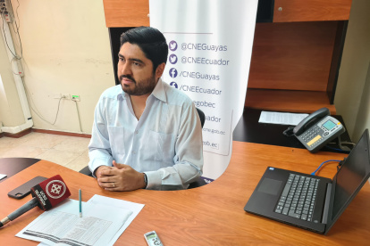 El presidente de la Junta Electoral del Guayas, Julio Candell, se refirió a la presentación de la candidatura de Daniel Salcedo.