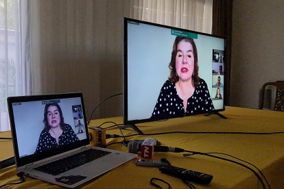 María Rosa Pulley dio una rueda de prensa virtual en conjunto con los abogados Cristian Romero y Omar Estacio.