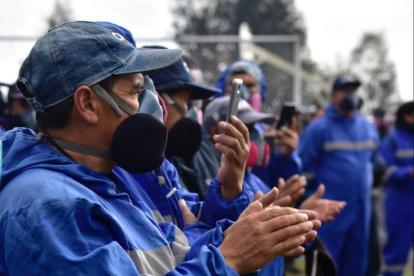 Los trabajadores de Emaseo mantienen sus labores diarias.