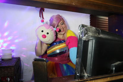 Paula Guerrero tiene 28 años de edad y es animadora de fiestas infantiles.