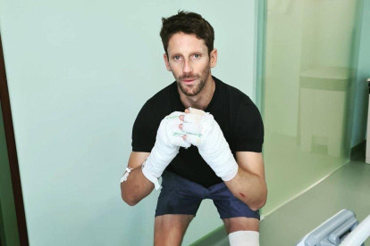 Romain en la foto que subió a sus redes sociales para celebrar su alta médica.