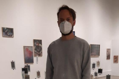 El artista Misha Vallejo tardó cinco años en trabajar la obra.