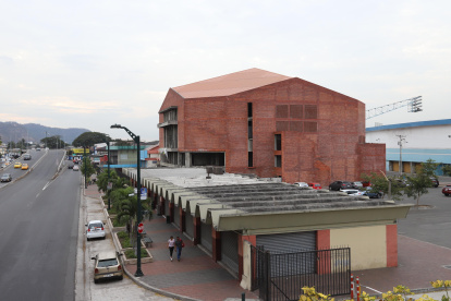 Exteriores. El escenario de 1.600 metros cuadrados no cambiará su fachada. Los cambios serán puestos en práctica a la interna.