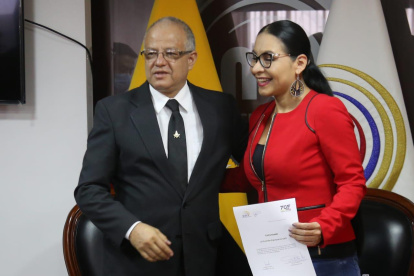 El jueves los presidentes del CNE y el TCE firmaron un comunicado en el que se comprometen a respetar las fechas programadas para las elecciones.