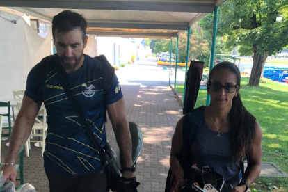 Preparación. César De Cesare y Stefanie Perdomo en Colón y Tigre.