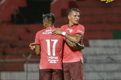 Garcés marcó el primer tanto para Barcelona.