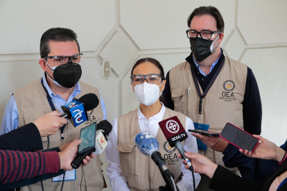 La misión de la OEA llegó a Ecuador para observar de cerca el proceso de elecciones.