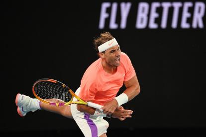 El español supo llevar la dolencia en su espalda y derrotó a Norrie en tres sets.