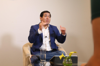 Andrés Arauz asegura que la investigación sobre los presuntos aportes del ELN a su candidatura responde a un juego de intereses políticos.