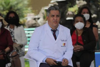 El ministro de Salud, Camilo Salinas, en un evento ayer en Quito.