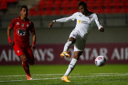 Billy Arce marcó el tanto de la victoria para los universitarios.