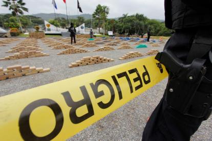 Intercambios. Estos grupos criminales de Europa oriental controlan el 40 % del tráfico de sustancias estupefacientes en el mundo.