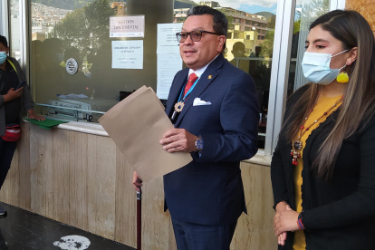 Además de las pruebas documentales, Vanegas llamará al conductor y los policías que estuvieron con Carrión el día de los incidentes.