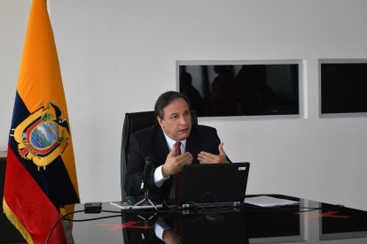 El ministro de Economía y Finanzas, Simón Cueva, ha mencionado que las necesidades de financiamiento llegan a 8.000 millones de dólares en 2021.