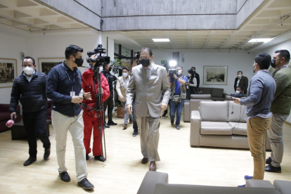 Reacción. Santiago Guarderas, quien ocupó la alcaldía 11 días, anunció acciones legales para los próximos días.