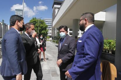 Defensa. Abogados del caso Bucaram, durante una de las audiencias en el Complejo Judicial Norte de Quito.