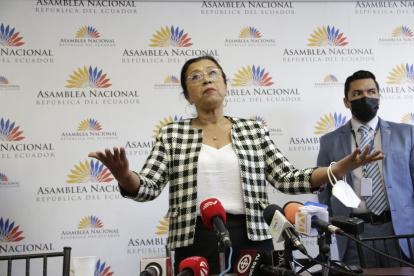 La presidente de la Asamblea Nacional, Guadalupe Llori, conversó con periodistas en la Asamblea Nacional.