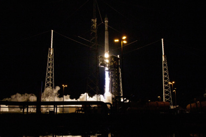 Cabo Cañaveral. El arranque de la misión en un amanecer espléndido en la costa este de Florida (EE. UU.).