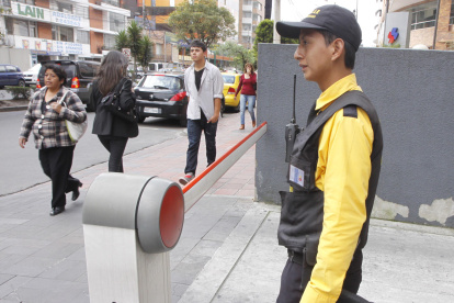 Seguridad. El número de robos en áreas que se consideraban seguras, atañe también a los guardias civiles.