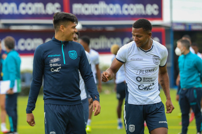 Xavier Arreaga y Romario Caicedo se preparan con la Tricolor para eliminatorias.