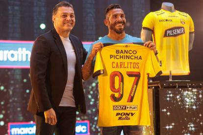 Carlos Tévez es la estrella de la Noche Amarilla 2022.