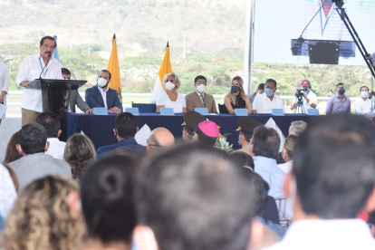 El exalcalde Jaime Nebot, en la inauguración del puente de Daule, en 2020.