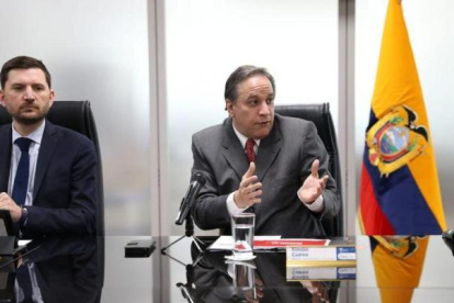 el ministro Cueva
