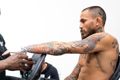 Vera derrotó a Font por decisión unánime en 5 asaltos.