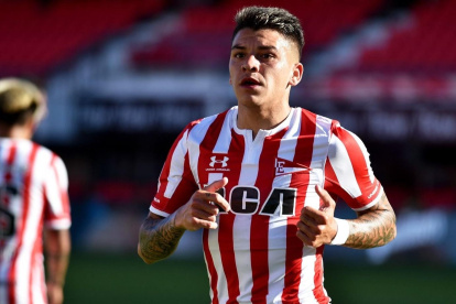 El futbolista uruguayo de 25 años, fue denunciado en 2021 por una jugadora de jockey sobre césped del club.