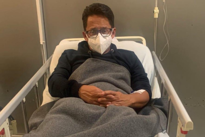 Percance. Freddy Carrión está asilado en el hospital de Calderón a la espera de una cirugía.