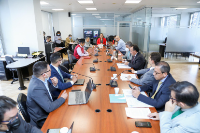 La Comisión del Derecho al Trabajo analizó las reformas a la Ley de Servicio Público.